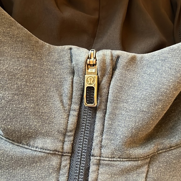 Lululemon Full Zip Hooded Jacket - Picture 4 of 6